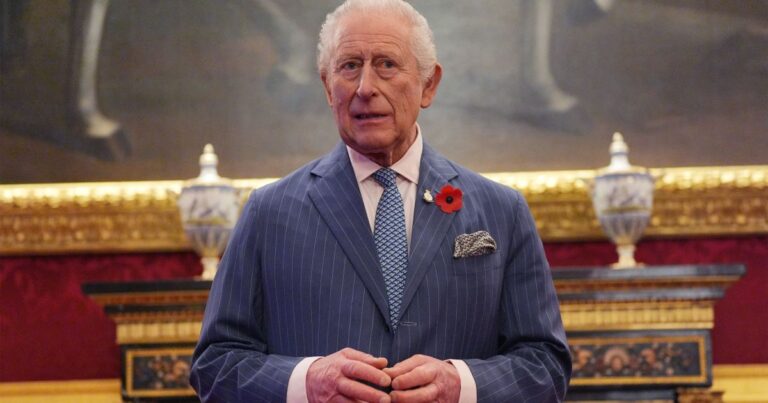 rei-charles-lamenta-ataque-a-tiros-em-escola-no-canada:-“violencia-brutal”