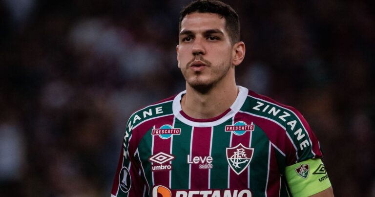 nino-mantem-porta-aberta,-mas-palmeiras-deve-adiar-tentativa-por-zagueiro