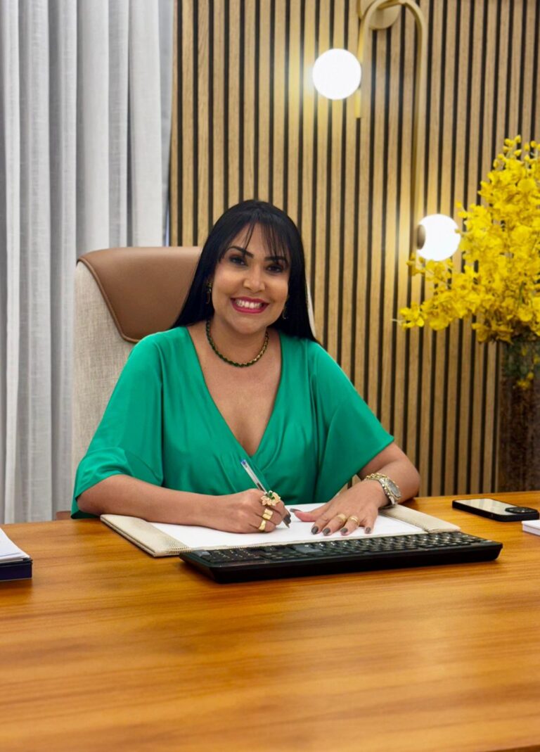 deputada-janad-valcari-defende-iluminacao-no-estadio-idalmir-martins,-em-rio-sono