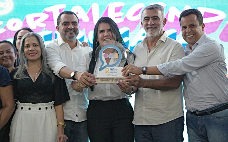 aleto-acompanha-governador-em-agenda-com-foco-na-educacao-e-seguranca-publica-em-dianopolis