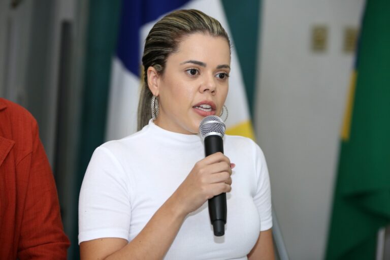 apoio-espontaneo-a-luana-nunes-movimenta-debate-politico-em-gurupi
