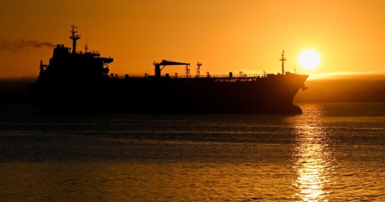 EUA podem remover sanções a petróleo iraniano em navios-tanque, diz Bessent eua-podem-remover-sancoes-a-petroleo-iraniano-em-navios-tanque,-diz-bessent