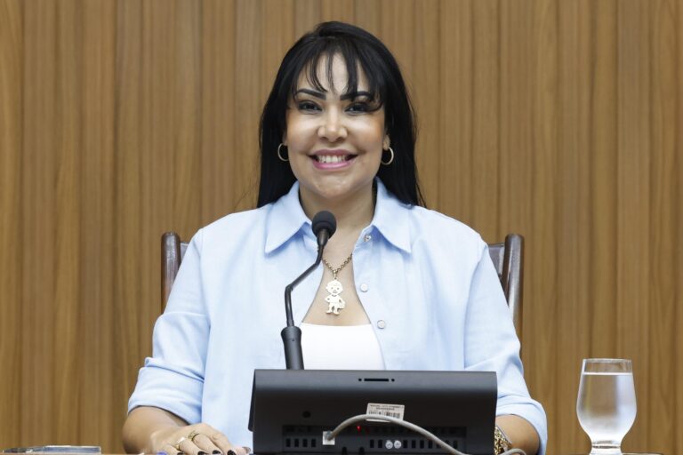 deputada-janad-cobra-solucao-urgente-para-falta-de-agua-potavel-em-comunidade-rural-de-tabocao