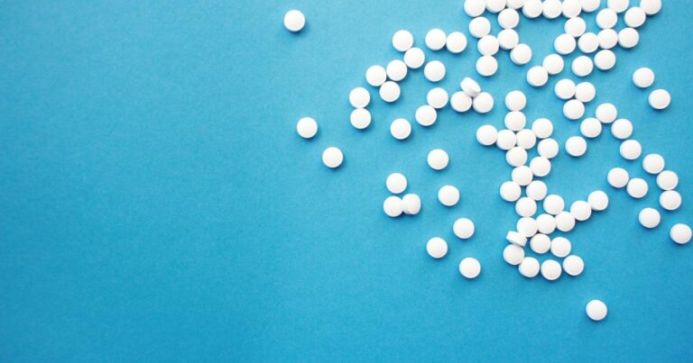 anvisa-determina-suspensao-e-recolhimento-de-lote-de-dipirona