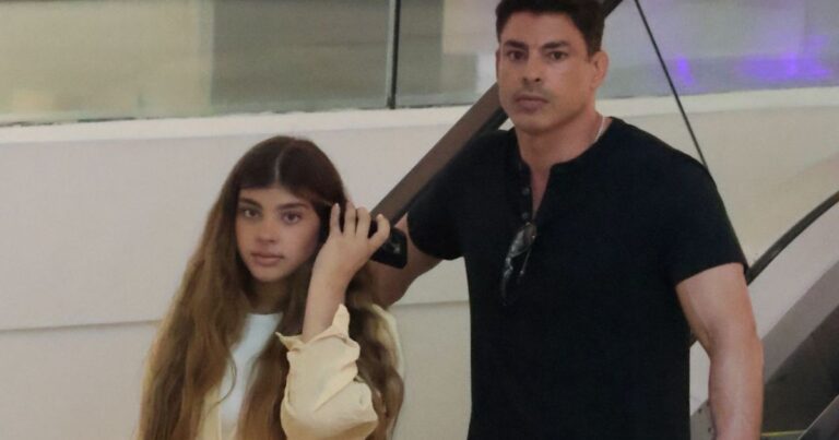 Cauã Reymond curte dia de shopping com a filha; veja caua-reymond-curte-dia-de-shopping-com-a-filha;-veja