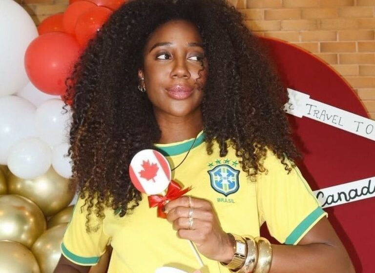 ex-bbb-camilla-de-lucas-se-emociona-antes-de-intercambio:-“demorei-10-anos”